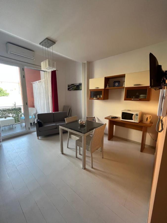 Appartamento Veronese Olbia Bagian luar foto