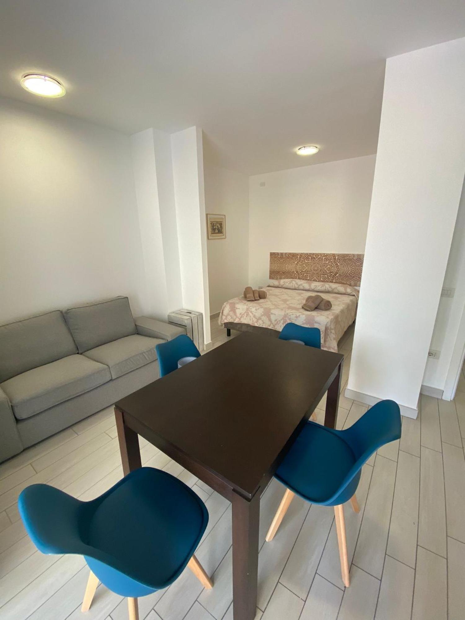 Appartamento Veronese Olbia Bagian luar foto